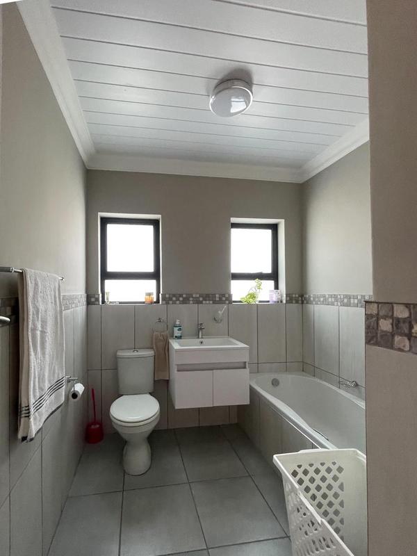 3 Bedroom Property for Sale in Albertinia Western Cape